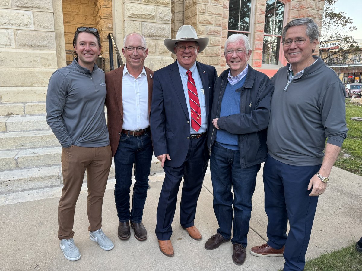 Randy Pittenger (@randypittenger) on Twitter photo Huge crowd supporting Hugh Shine at re-election rally today. Hugh & Debbie are active servant leaders in our community, representing conservative values & supporting our public schools. We don’t need Austin telling us who should represent us! #txlege <a href="/ShineforTexas/">Rep. Hugh D. Shine</a> #ShineforTexas Huge crowd supporting Hugh Shine at re-election rally today. Hugh & Debbie are active servant leaders in our community, representing conservative values & supporting our public schools. We don’t need Austin telling us who should represent us! #txlege <a href="/ShineforTexas/">Rep. Hugh D. Shine</a> #ShineforTexas