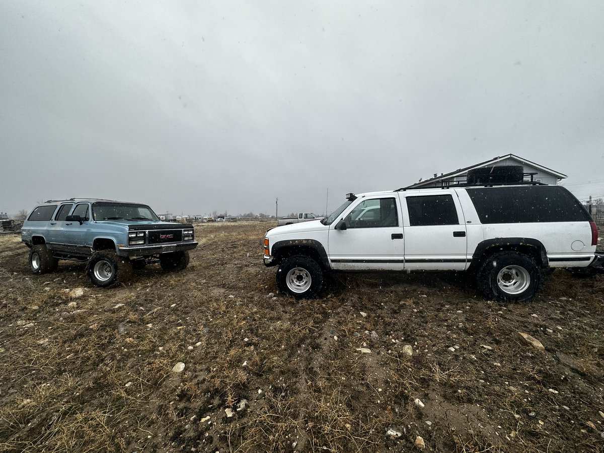 almighty_arab's tweet photo. @deuce_tattoos After owning both, the obs is more comfortable, but the square makes me smile. I’d buy another obs before a square though. https://t.co/Vv1lkYcSHb