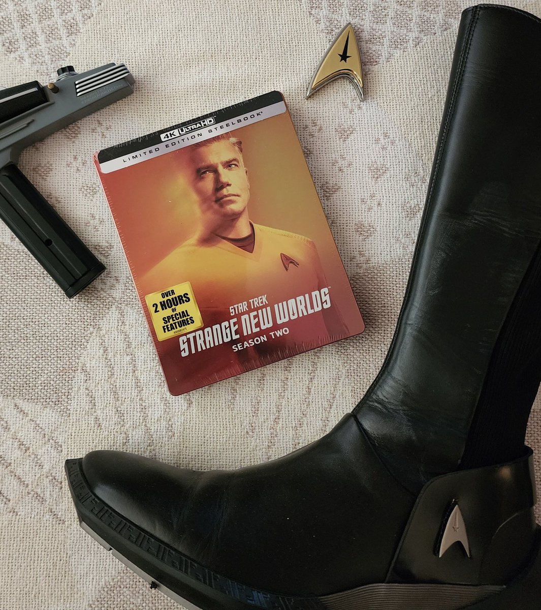 TheRealCyberelf's tweet image. Star Trek 
Strange New Worlds

Season two just arrived 
#StarTrek
#SteelBox 
#StrangeNewWorlds