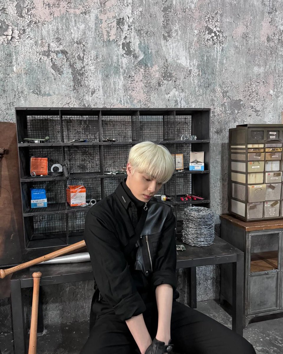 deadlock 학년 tweet media