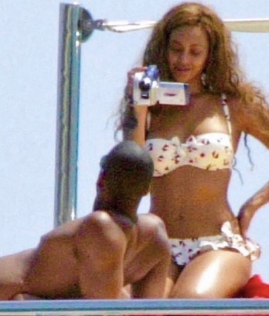 106andstevie's tweet image. #steviecore in music, a thread 

(songs I feel were written about me or just give off “stevie vibes”