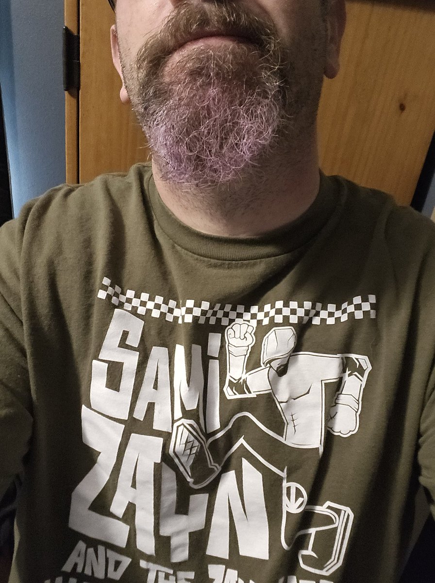 Marcustopheles's tweet photo. Seeing @Theslackersband and @glowskulls in SLC tonight and what better shirt to wear than a @SamiZayn shirt!

#Ska #SLC https://t.co/UNTffaVsGm