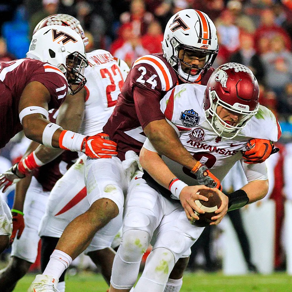BillyRayTweets's tweet photo. @SonsofSatVT @IAF_1 @IndyBowl Anthony Shegog in the 2016 Belk Bowl! 

6 Tackles | 1 Sack | Interception | Forced Fumble | Fumble Recovery *From Terrell's INT*

STAT SHEET STUFFER SUPREME! @A_BasedGog https://t.co/tGEkJbQVU1