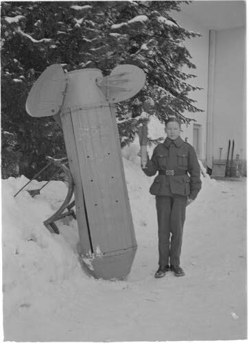 Second World War tweets from 1941 tweet media