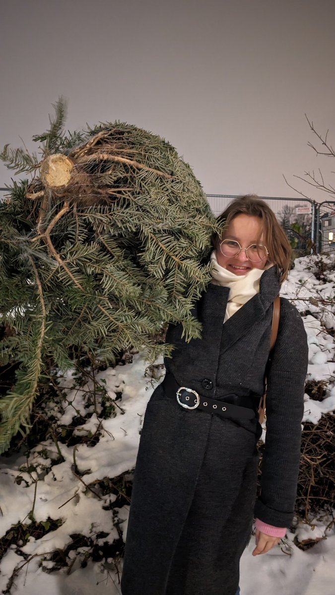 Katushénka tweet media