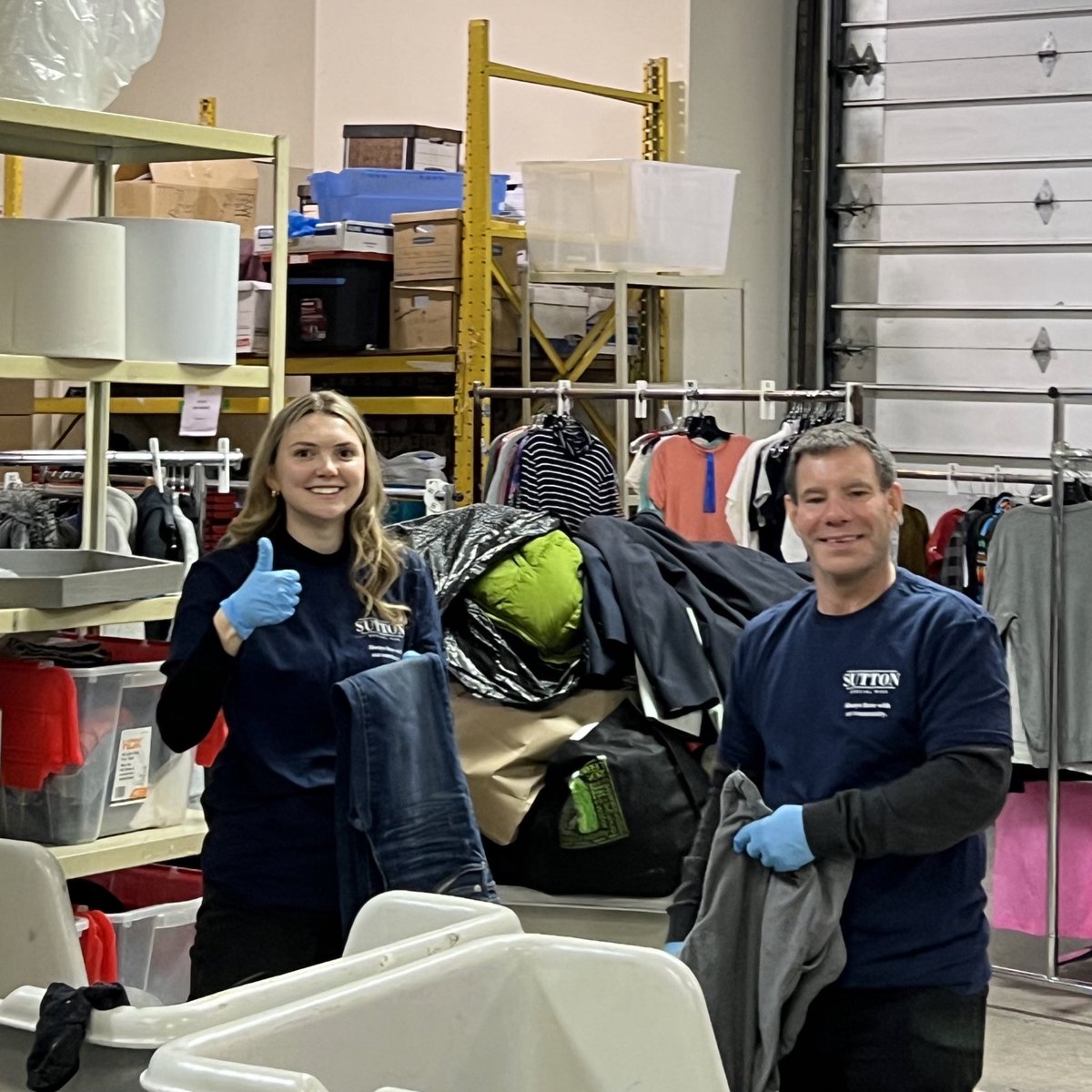 SuttonRisk's tweet photo. Today, on #InternationalVolunteerDay, our Suttonteers are sorting donations at Yonge Street Mission's Double Take Thrift Store. There are over 500,000 individuals experiencing poverty in Toronto and Double Take gives them hope. @YSM_TO #Suttonteering https://t.co/D4QLeY1T0D