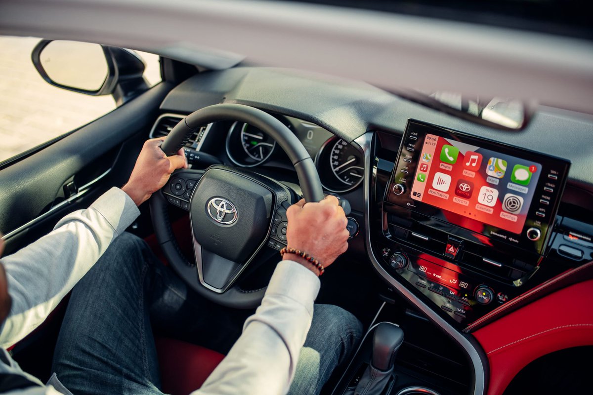 The interior of the 2024 Camry is packed full of tech and comfort. Apple CarPlay and Android Auto are standard across all trims.

Order yours @ pulse.ly/cjjfq3hecf

#yeg #toyota #toyotacamry #toyotacamryhybrid #carsofinstagram #carsforsale #newcarsforsale #toyotagram
