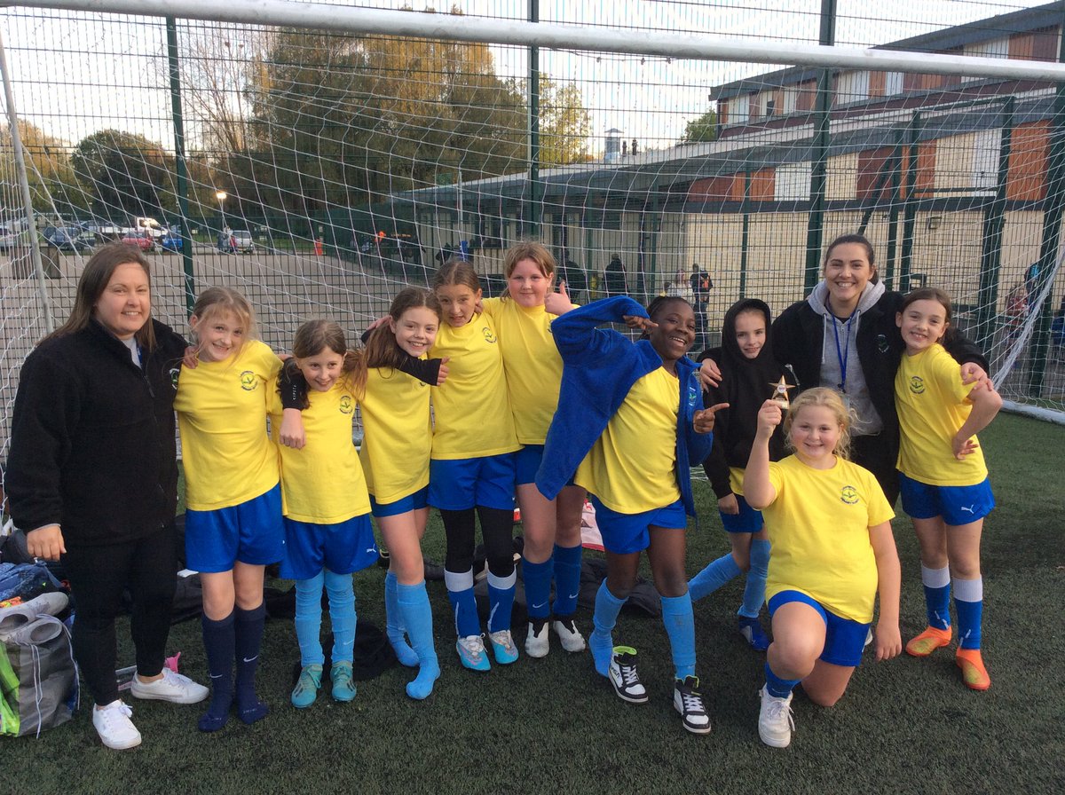 Ladywood Primary School really needs a new footie kit! 

If there are any local businesses that would like to sponsor our team, please get in touch. 

The children would be so grateful! ⚽️