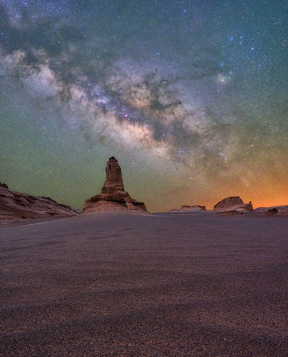 MilkyWay Over Lut Desert ✨ GN fam❤️