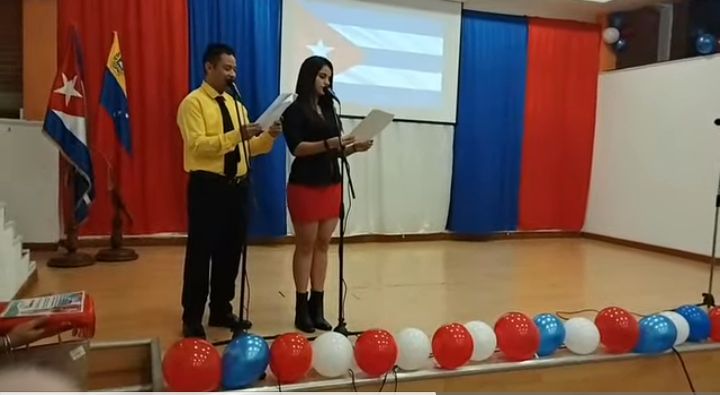 Acto por el día de la Medicina Latinoamericana ♥️🇨🇺 desde el teatro del CAT Salvador Allende.
#HeroesDeLaSalud 
#CubaPorVida  
#FidelPorSiempe 
<a href="/CubaMir_Ven/">Brigada Médica Cubana Estado Miranda</a> 
<a href="/cubacooperaven/">Brigada Médica Cubana en Venezuela</a> 
<a href="/japortalmiranda/">José Angel Portal Miranda</a> 
<a href="/MINSAPCuba/">Ministerio de Salud Pública de Cuba</a>