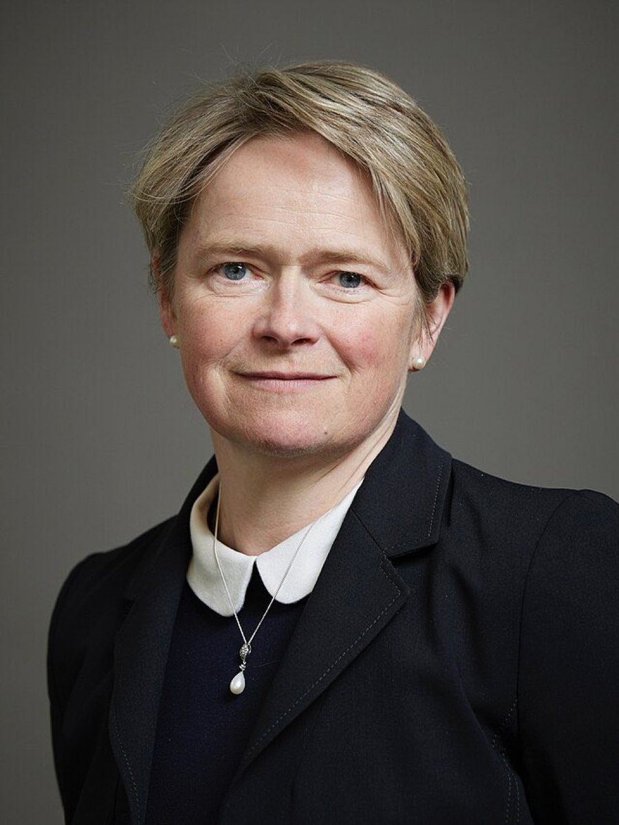 Picss3o's tweet photo. What did she do with £37 Billion? https://t.co/cMF7QOckVq