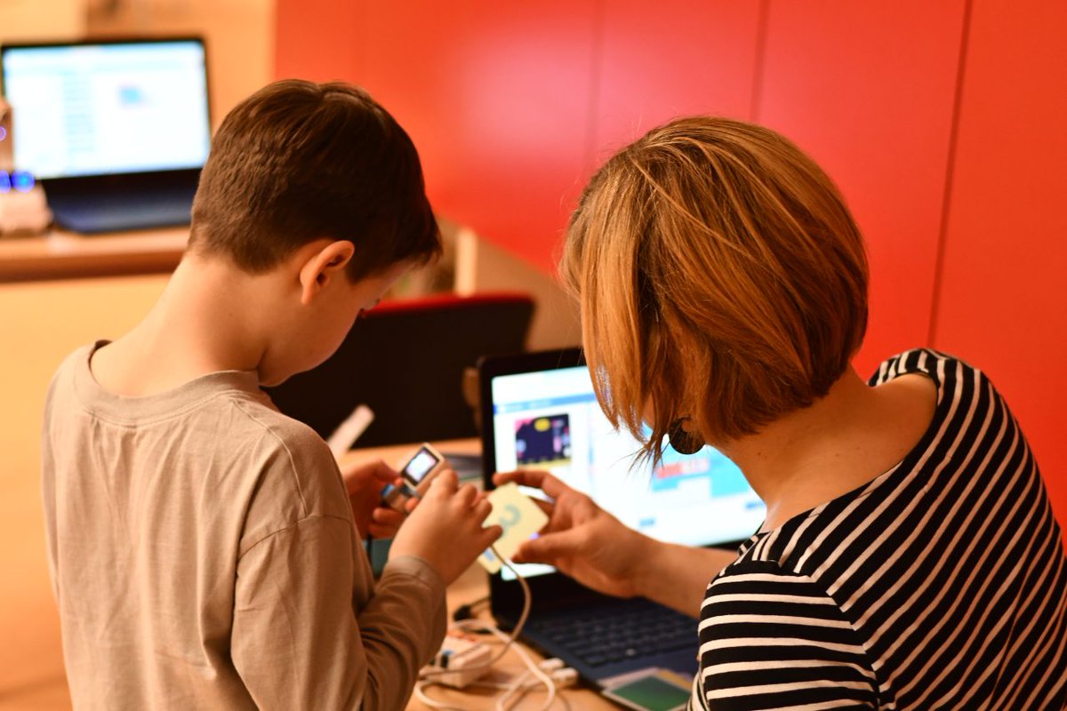 CodeClubCesko's tweet image. Díky! Díky! Díky! Bez vás by nebylo CoderDojo!
❤️☯️❤️
#mezinarodniDenDobrovolniku #InternationalVolunteerDay
#CoderDojo