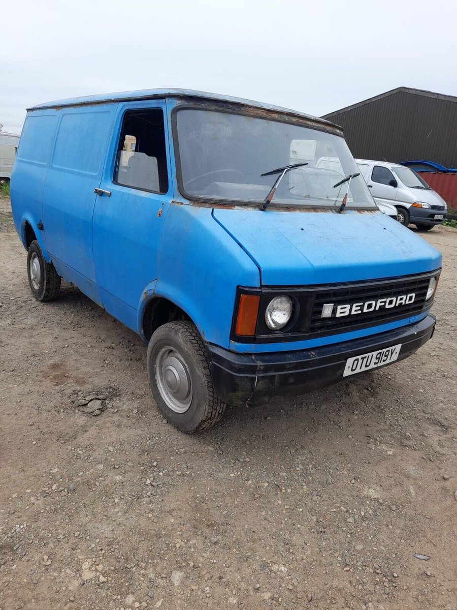 BarnFindsUK's tweet photo. Ad: 1983 Bedford CF - MOT expired in 2012
On eBay here -->> https://t.co/wyLZkruFSP
#ClassicVans #RetroRides #ClassicCarLovers #OldSchool #ClassicVanLife #RetroVans https://t.co/TMrRqCq1Fb