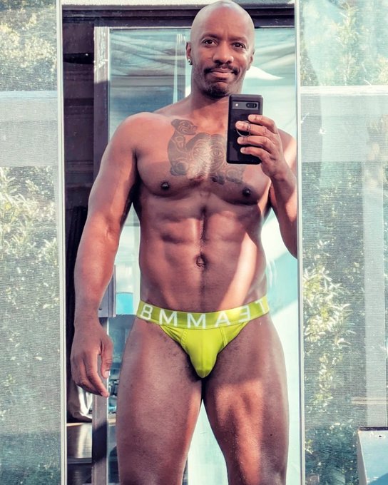 My 4 favorite photos of the 2023 year. https://t.co/Fy2Yg18IAl<a href="/tag/beefy"class="tags"><span>#beefy</span></a>