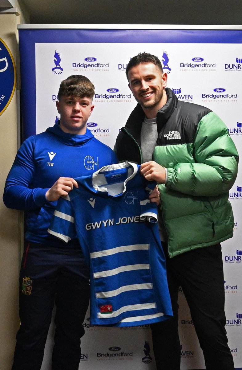 Good luck to the <a href="/Bdsru15s/">Bridgend Schools U16s</a> in the Dewar Shield Final at the Principality Stadium