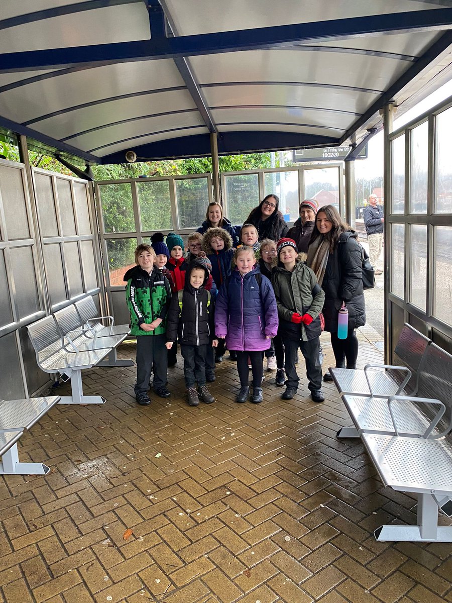SpringwoodPE's tweet photo. Brilliant time had by all for the SEN ice skating today @ice_sheffield The children absolutely loved it and despite being a bit apprehensive at first all the children had a go and it was smiles all round #SpringwoodPE #TeamSpringwood https://t.co/rmT8Rg4ctU