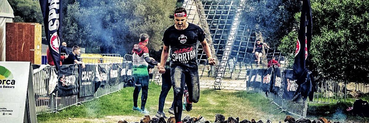 MarcaTMF's tweet photo. 🏃🎖️"La de Tenerife es una de las más especiales por su singularidad", dice @mikilopez -capitán del Team @MARCA- en #MARCAPlus, revista oficial de la @SpartanRaceEsp ⭐️

Descarga el nº gratis en tu 📱o💻:
https://t.co/Wod7hskiyj

#SpartanTenerife #DEKATenerife https://t.co/eUEDvt22u9
