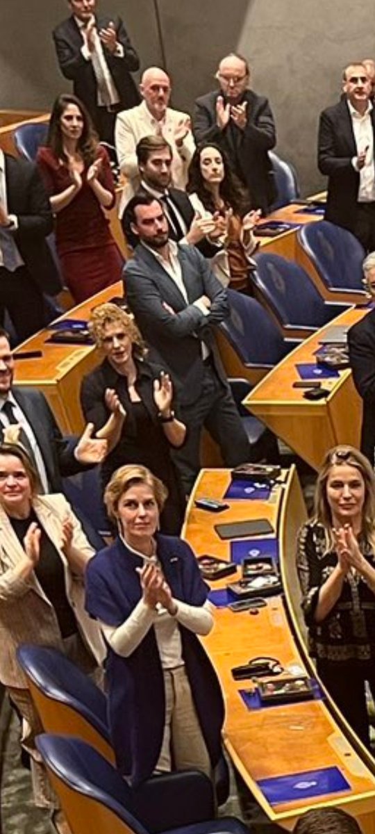 Job Burggraaf tweet media