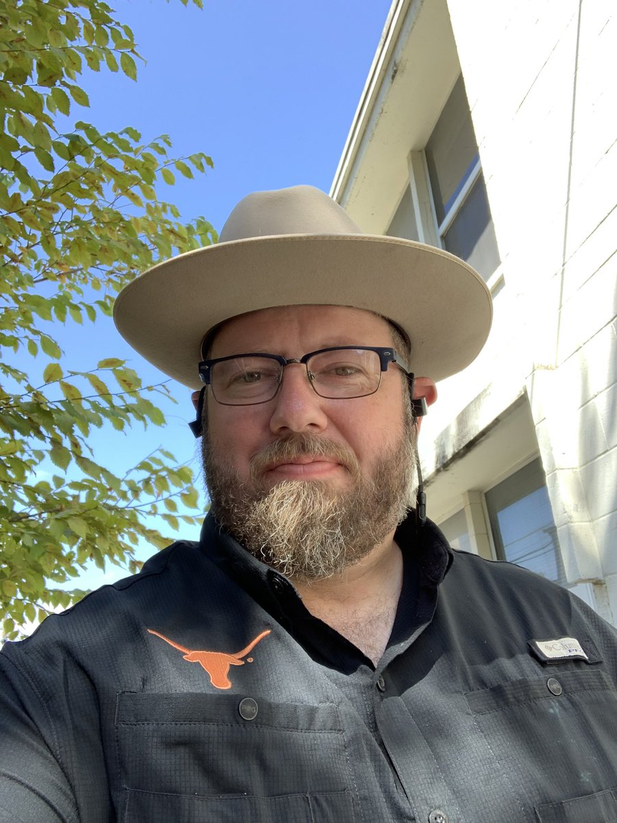 Clint Hamilton🤘🏽🤠🤘🏽#HookEm tweet media
