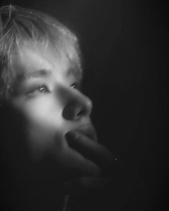 urbialix's tweet photo. “Eyes on me, yeah? https://t.co/evQ1Yj4RaR