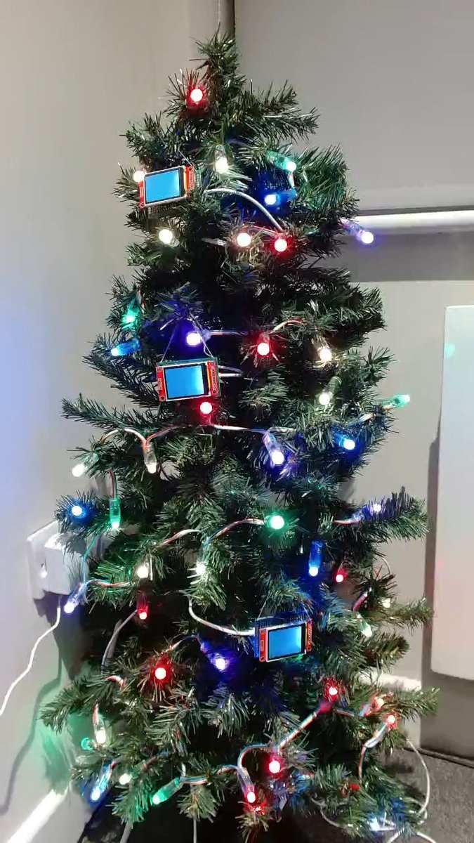 InteractiveXmas's tweet image. Current status of the Interactive Christmas Tree as of the 5th of December 2023 at 20:45

Control the tree yourself at interactive-christmas-tree.com

#interactivechristmastree #christmas #interactive #christmastree