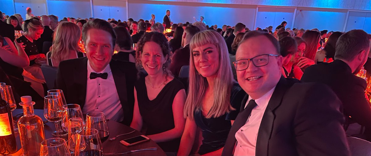 The nerves are jingle jangling 🔔🔔 congrats <a href="/danihalltweets/">Dani Hall (she/her)</a> <a href="/EllenPBarry/">Ellen Barry</a> &amp; Sean for the Dimples &amp; LGBTQ research projects nominated at #IMTIHA <a href="/HealthAwardsIrl/">Irish Healthcare Awards</a> <a href="/CHI_Ireland/">Children's Health Ireland</a> <a href="/PERUKItweep/">PERUKI</a>