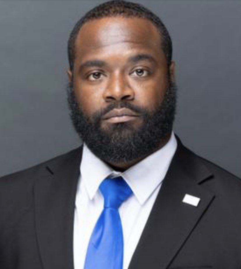 Sad news to share as the football community is mourning the loss of Jada Brown, renowned defensive line coach at Fayetteville State University. Please join us in keeping the Brown family in your prayers. Thank you. God bless. ndtmusic.edu.vn/jada-brown-dea…