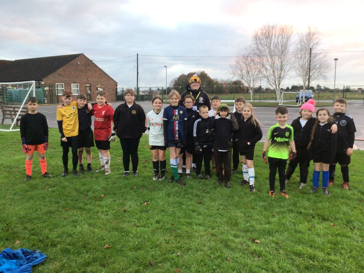 Quadring Orchard (@quadringorchard) on Twitter photo Today was our last PE lesson and After School Football club with Ryan from <a href="/bostonunitedCF/">BUFC Community Foundation</a> Thank you Ryan for all your hard work with our children and staff <a href="/QuadringPrimary/">Quadring Primary</a> Today was our last PE lesson and After School Football club with Ryan from <a href="/bostonunitedCF/">BUFC Community Foundation</a> Thank you Ryan for all your hard work with our children and staff <a href="/QuadringPrimary/">Quadring Primary</a>