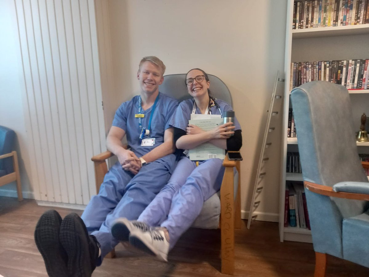 A photo with my amazing registrar at the end of my first job as an FY1. Have learnt more than I ever have in the last 4 months and have got to work with some amazing people! 
Excited for the next job !