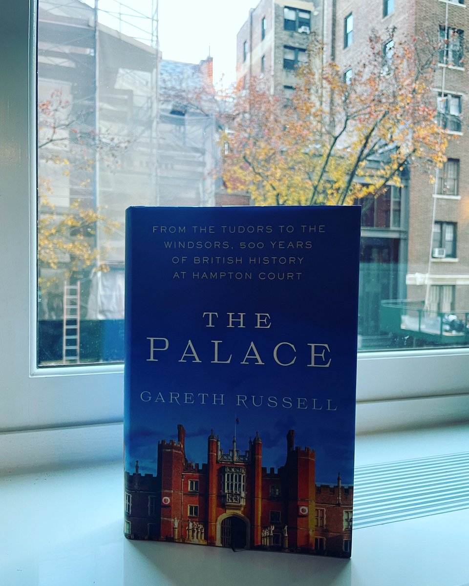 It is 🇺🇸 and 🇨🇦 publication day for my book, “The Palace”!