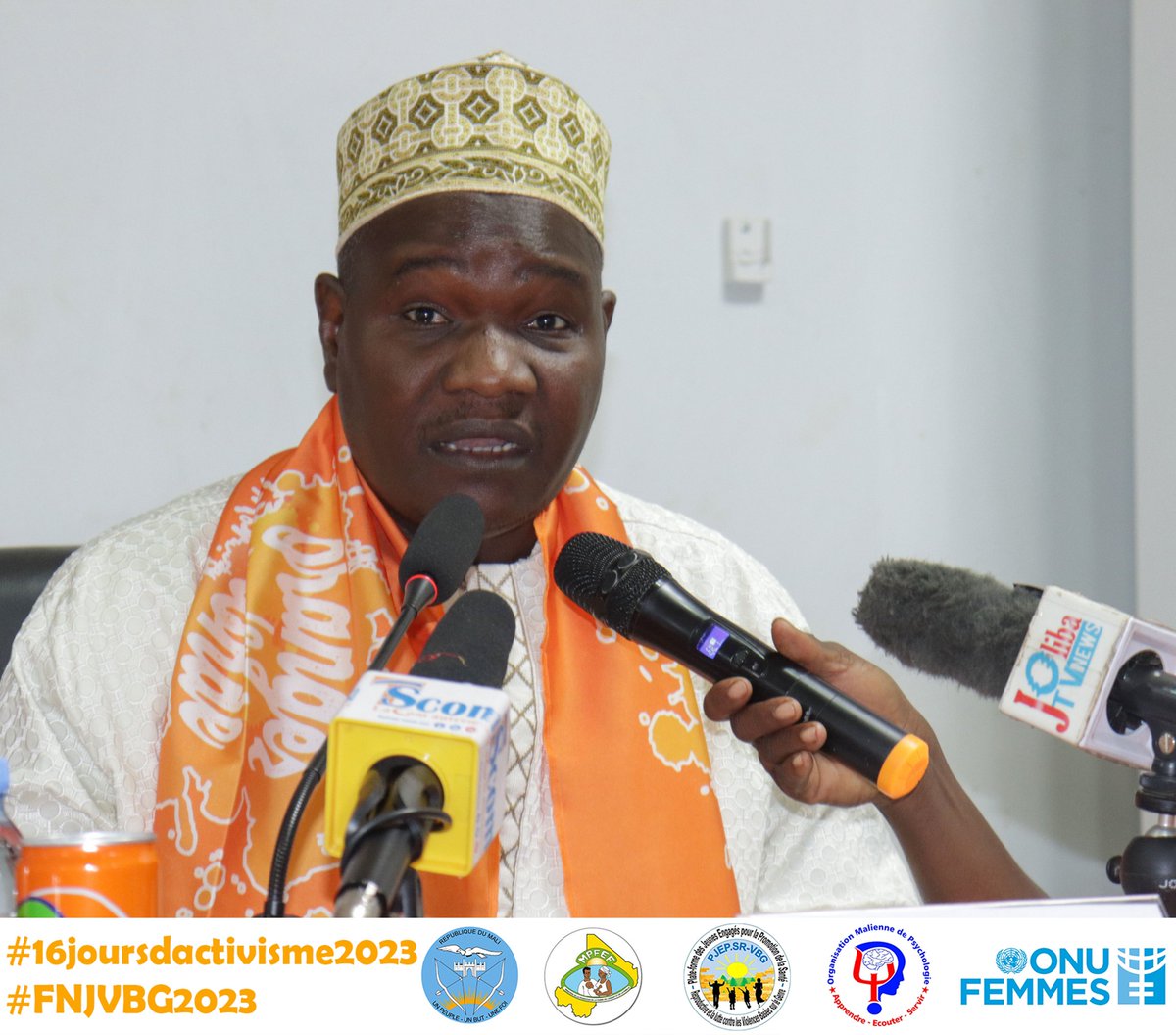 Pjep_Sr_Vbg's tweet photo. Forum National de la jeunesse du Mali sur les VBG: 1ère Édition Ségou 2023 
#1er_Panel_départemental
Thème :Protection des Jeunes Filles et Femmes contre les VBG en milieu scolaire et Universitaire, quels sont les politiques et actions du gouvernement du Mali?
#16joursdactivisme https://t.co/qy5G2H1ky9