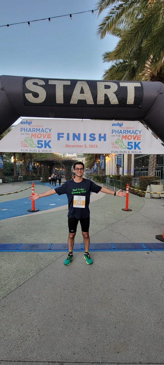 Jeremiah, one of our PGY1s, took FIRST PLACE in the ASHP 5k today!!! If you want to meet this rockstar- find him at booth 6076 during the showcase today! 🏁