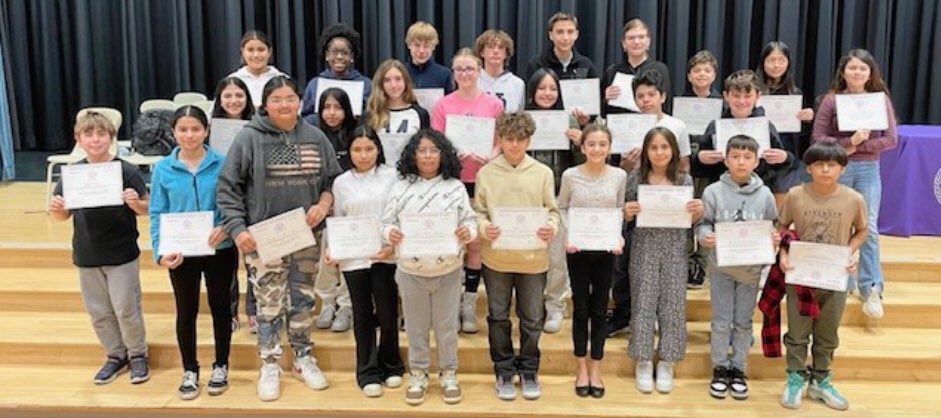 Congratulations to our HBMS students recognized at today’s Rising to the Challenge Recognition Ceremony! #WeAreHB