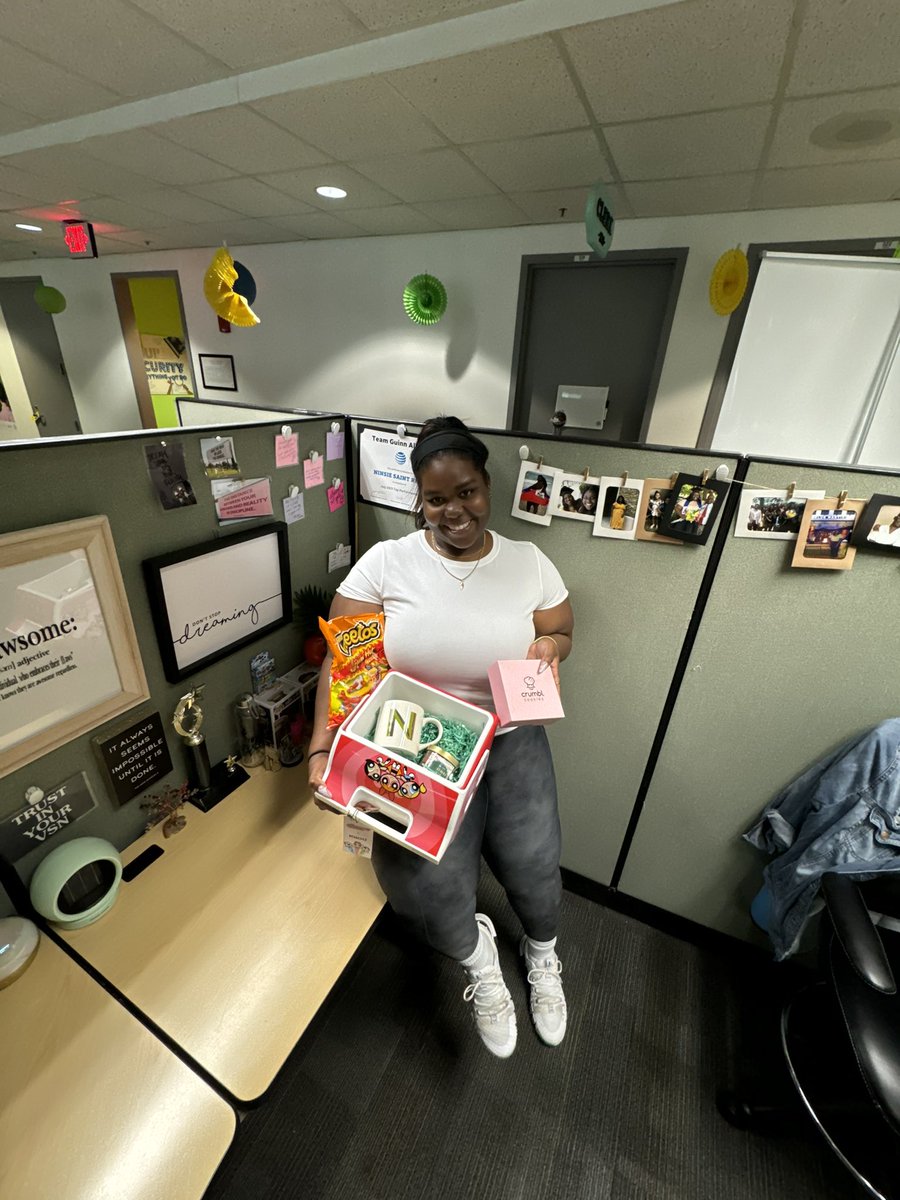 Ninsie St.Remy (@nsx_mss_fl) on Twitter photo Christmas came early this year!! Quick shout out to my Raider’s, you all keep me going. <a href="/ORLANDOSHINES/">ORLANDOSHINES</a> #LifeAtAT&T Christmas came early this year!! Quick shout out to my Raider’s, you all keep me going. <a href="/ORLANDOSHINES/">ORLANDOSHINES</a> #LifeAtAT&T