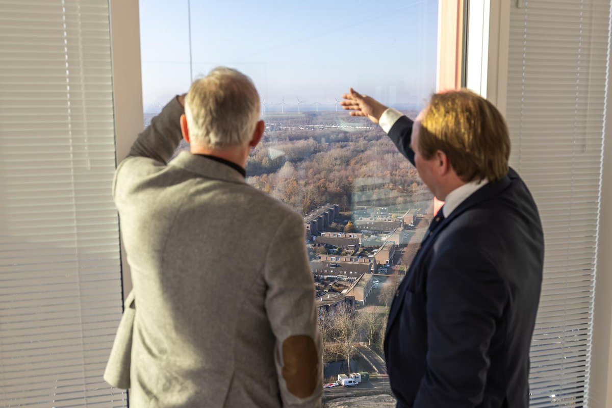 Welkom aan <a href="/cdkflevoland/">Commissaris van de Koning in Flevoland</a>. Welkom in Almere!