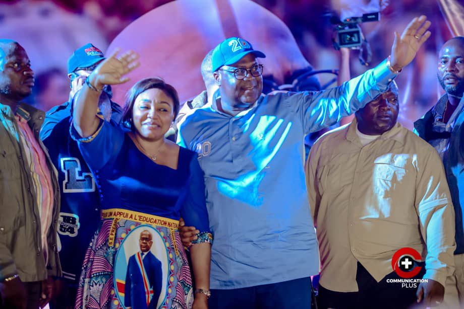 aminata_kasa's tweet photo. Le Haut Katanga est acquis au Candidat numéro 20, la démonstration de Lubumbashi, ce jour, est une illustration de la popularité de FATSHI. Le 20 déc le verdict sera fatal pour les illusionnistes, chaque maison retient le numéro 20. Et chaque électeur a bien retenu le numéro Gagnant.
@fatshi13 

        AMINATA OEIL DU CHEF