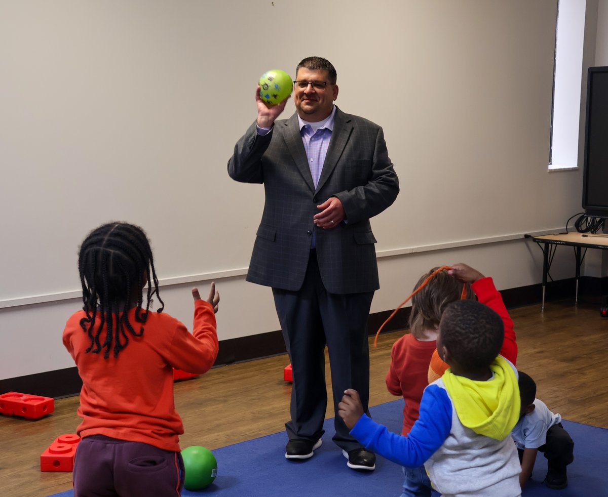 AlleghenyIU's tweet image. This morning, the AIU held its annual Legislative Breakfast. The summit of leaders from across Western Pennsylvania began at Mon Valley School with a tour of our innovative prevocational programs. It was followed by a visit to the McKeesport Family Center and key AIU services.