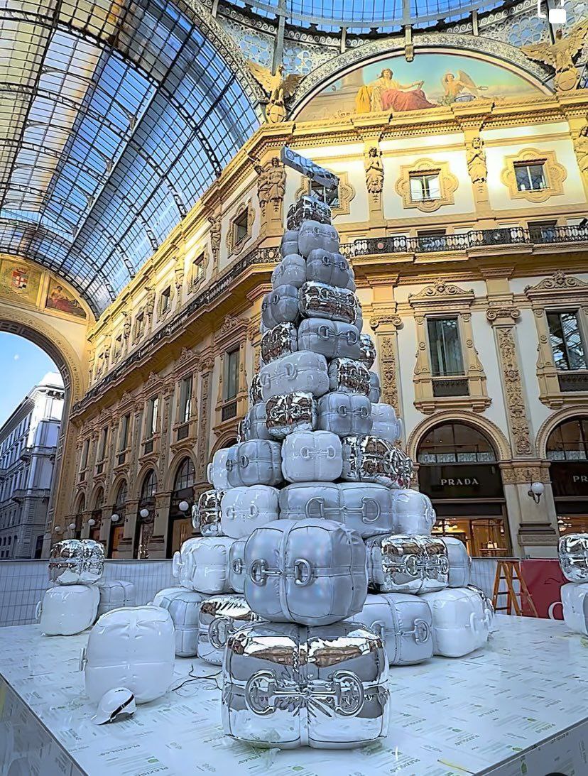 gucci christmas tree
