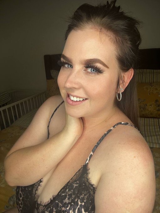 Can I see your cock? 🥹 https://t.co/MLnl2ao9To
