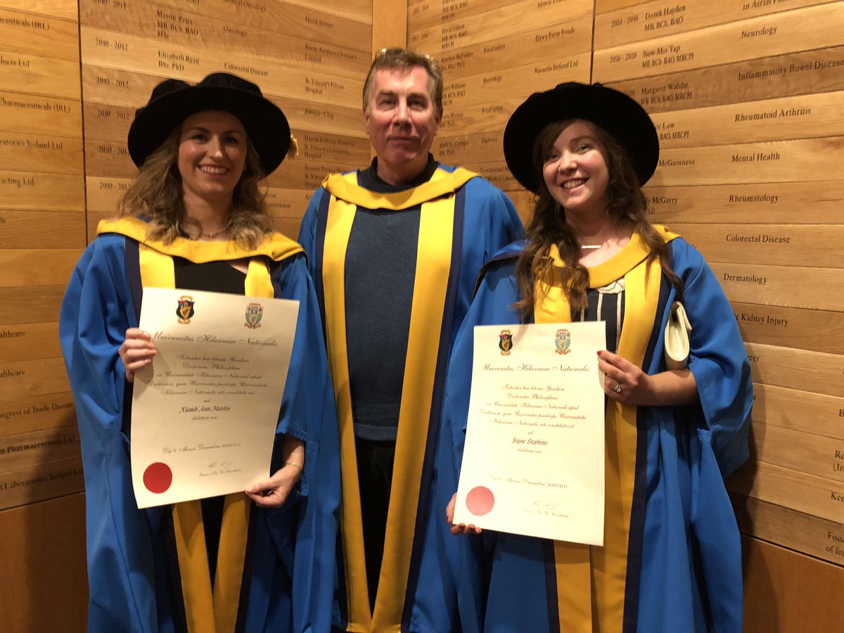 Very proud of @NiamhMartin9, @JStephens620 and @TrisNolan who were conferred with their PhD today.

Their PhD research made a real difference in improving bathing waters in Dublin Bay and Fingal.

Congratulations!

@IrelandWales @AcclimatizeEU @Fingalcoco @UCD_SBBS @UCD_Research