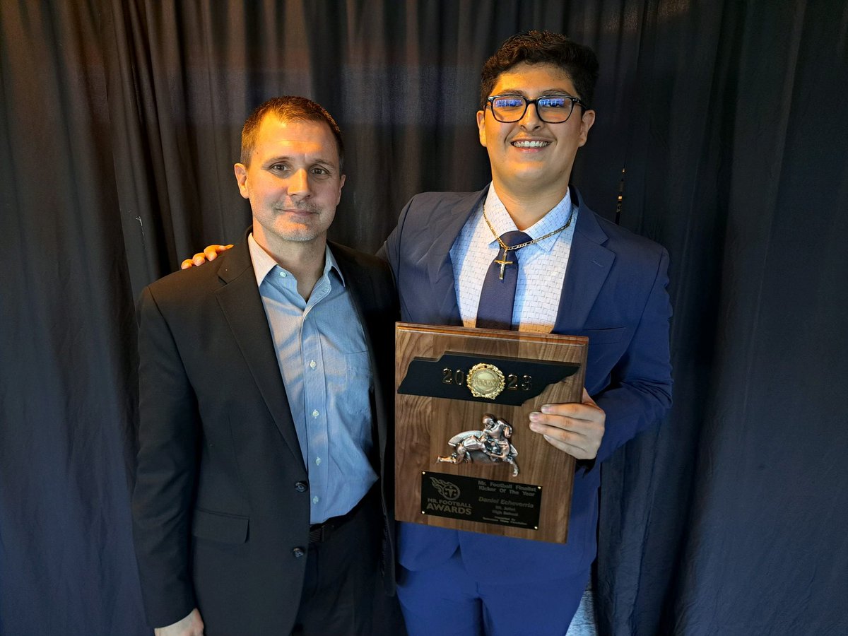 Congrats to Daniel Echeverría on an outstanding season culminating in being named a Tennessee Titans Mr. Football Finalist and getting honored today at Nissan Stadium. It was an awesome event and Daniel was also one of a select few finalists that are underclassmen. We are not sad