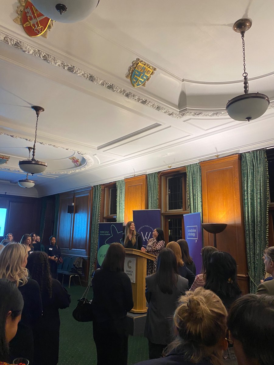 Laura Cunliffe-Hall tweet media