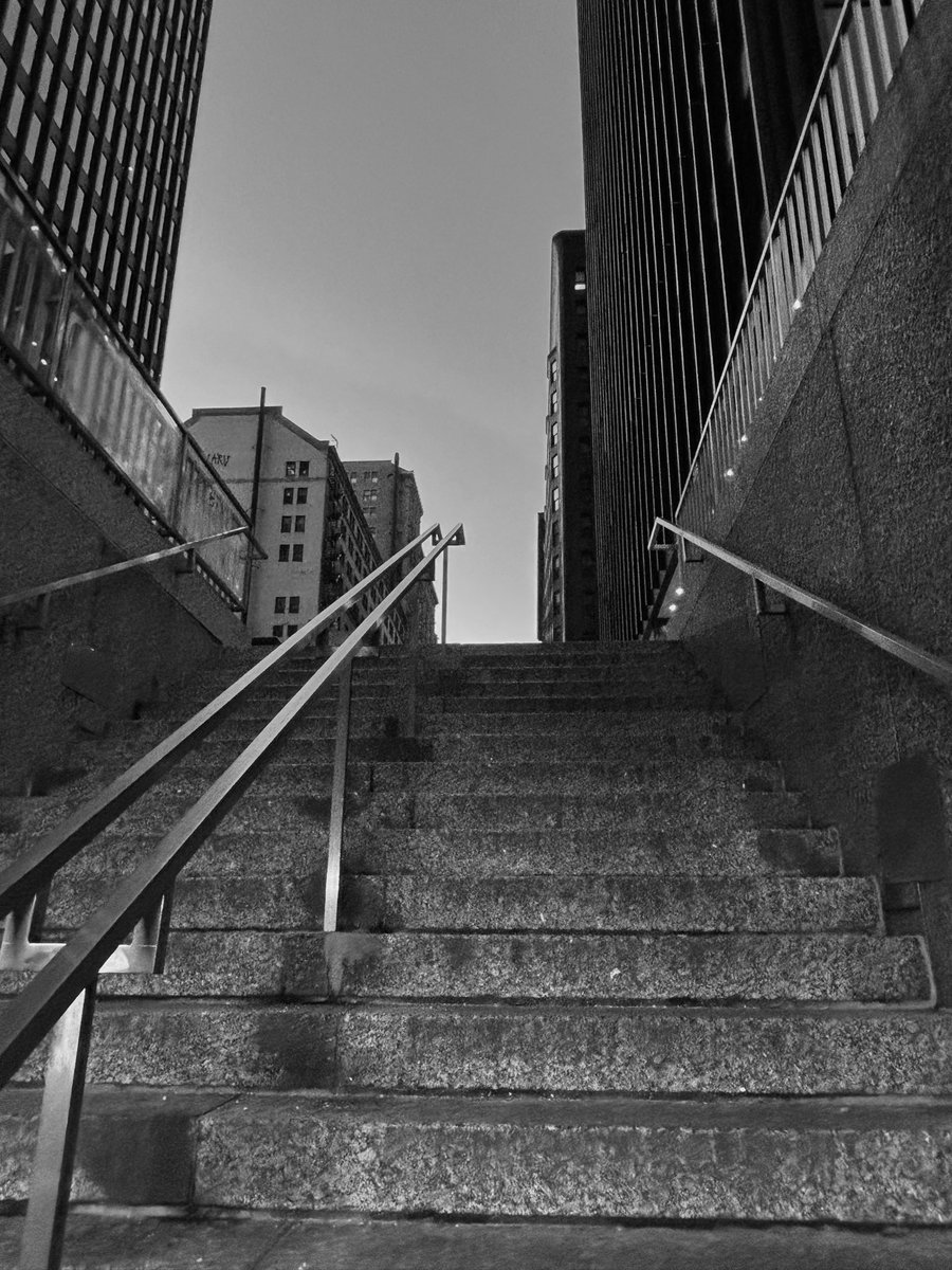 50FivePhotoJ's tweet photo. Documentary Photography
50Five Photo Journal
https://t.co/DHobDg0Rkm
Human Made Content
#50FivePhotoJournal
#Photography
#DocumentaryPhotography
#iPhone15
#iPhone7Camera
#HumanProducedContent
#StreetScenes
#Illinois
#Chicago
#Loop
#FederalPlaza
#ChicagoTransitAuthority https://t.co/LCC5a7JAma