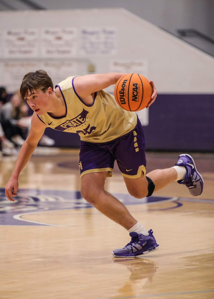 MAX MOORE | 2026 | LB/TE/QB | MANNFORD FOOTBALL tweet media