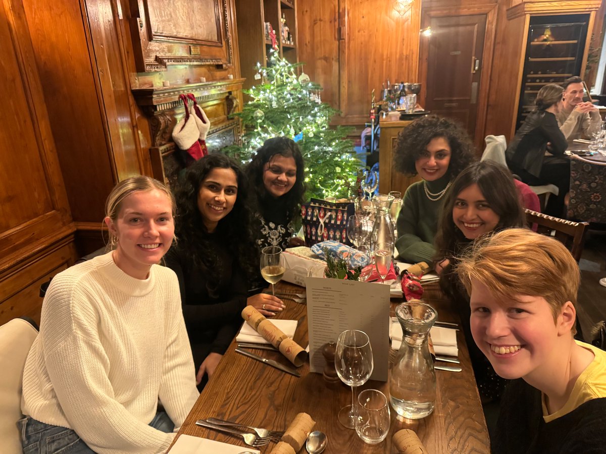 Dr Saloni Krishnan (@salonikrishnan) on Twitter photo N-CoDe lab🎄celebrations! We solved a Moriarty/Sherlock puzzle before we ended up in this amazing wood panelled pub. Delighted to see the year out with <a href="/SoniaSciCom/">Sonia Singh</a> <a href="/amritabrains/">Amrita Bains 🧠</a> <a href="/NilgounBahar/">Nilgoun</a> <a href="/courtneyhooton_/">Courtney Hooton</a> and more not on Twitter :) N-CoDe lab🎄celebrations! We solved a Moriarty/Sherlock puzzle before we ended up in this amazing wood panelled pub. Delighted to see the year out with <a href="/SoniaSciCom/">Sonia Singh</a> <a href="/amritabrains/">Amrita Bains 🧠</a> <a href="/NilgounBahar/">Nilgoun</a> <a href="/courtneyhooton_/">Courtney Hooton</a> and more not on Twitter :)