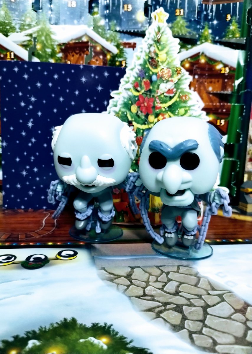 kamcanada77's tweet image. Ghosts of Christmas Past! Thanks to @FunkoLeeM and @dj3cb for organizing the photo challenge! 
#FunaticsFunkoPhotoADayChallenge #FunkoPhoto #FunkoPop