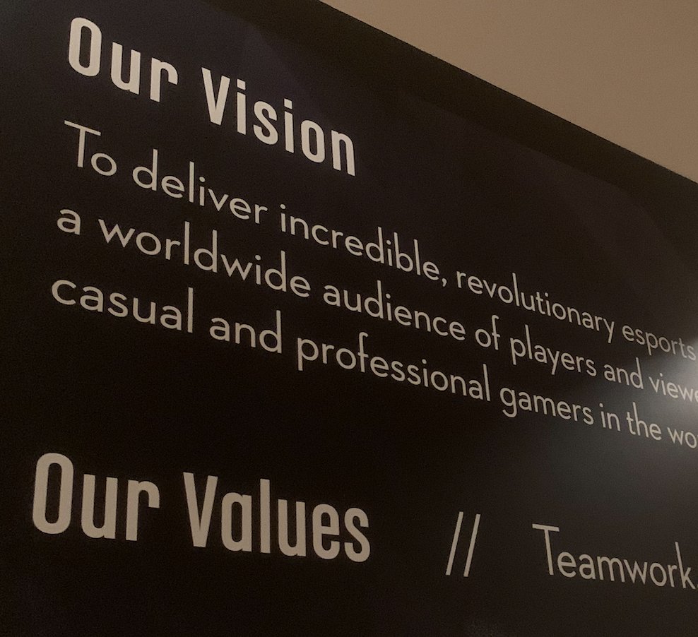 Shout out and very special thanks to <a href="/abegottesman/">abe gottesman</a> for the amazing tour of the <a href="/HyperXArena/">HyperX Arena Las Vegas</a> and <a href="/AlliedEsports/">Allied Esports - AGAE</a> events. Learned so much from Sam Brown &amp; <a href="/austychampion/">champion d. austy</a> to share with <a href="/UofWAesports/">University of Washington Esports</a> &amp; <a href="/uw_ial/">UW IAL</a> students #collegeesports