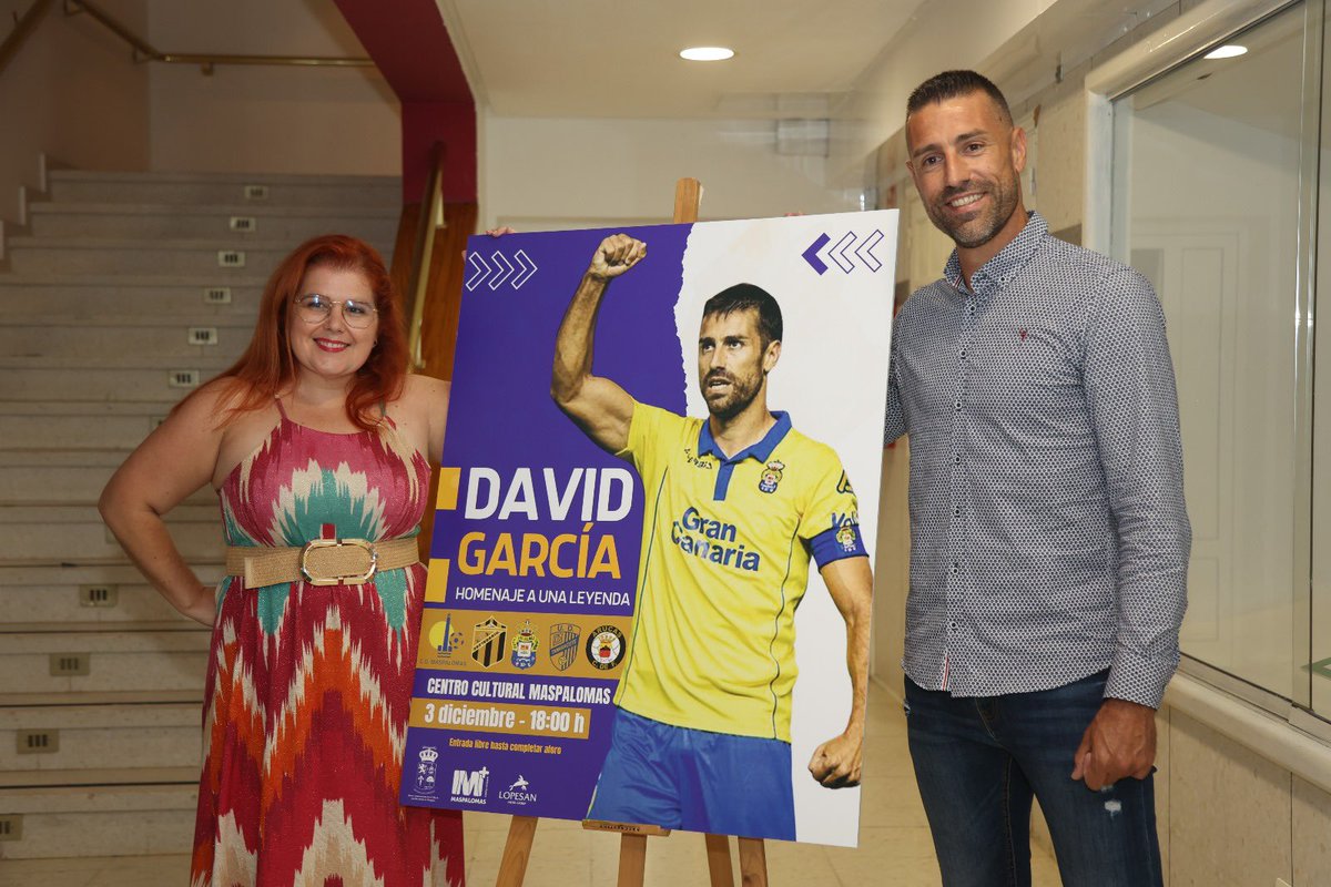 Ramon_SuarezO's tweet photo. David García Santana será leyenda del fútbol en la Ciudad Deportiva de Maspalomas
El campo de fútbol nº 1 llevará el nombre del futbolista local #DavidGarcía homenajeado este domingo por unos amigos suyos de #Maspalomas @pacogcaridad @UDLP_Oficial #CDMaspalomas
@LarryAlvarez67 https://t.co/YflUoqwUUV