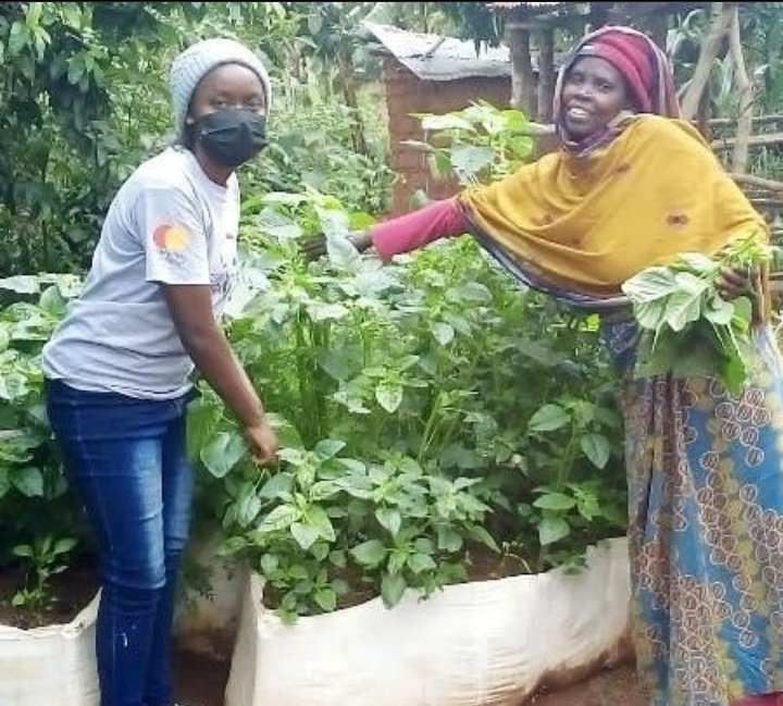 TUYISENGESandr1's tweet photo. This experience brought personal grow and being part of this transformative mission affirmed that genuine development begins within the community

Cheers to all the changemakers making a difference! 🌟🌍
@CorpsAfrica @VSO_Intl @UN @MCFalumni @MastercardFdn 
#IVD2023 #impact https://t.co/wUECXLXOKZ
