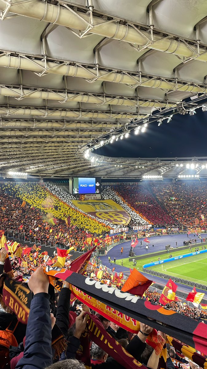 SHOW ISRAEL THE RED CARD tweet media